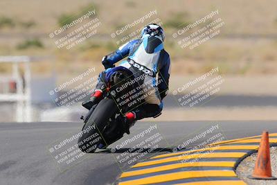 media/Oct-08-2022-SoCal Trackdays (Sat) [[1fc3beec89]]/Turn 11 Backside (1145am)/